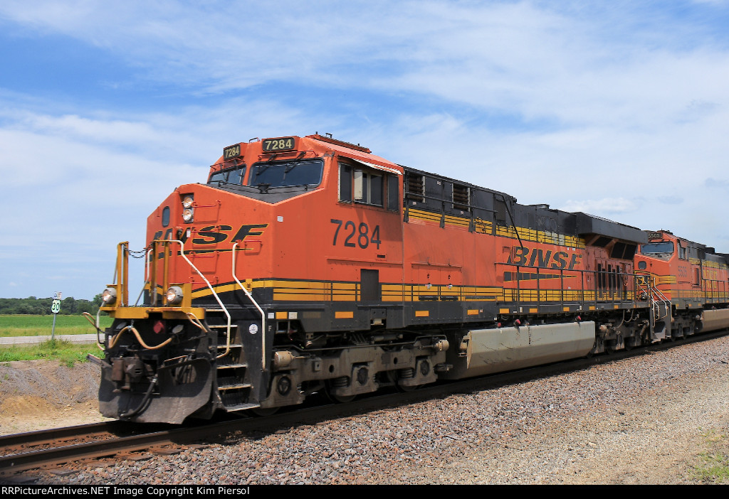 BNSF 7284